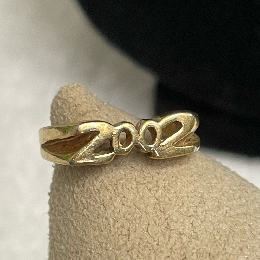 EDCO 2002 class or reunion ring